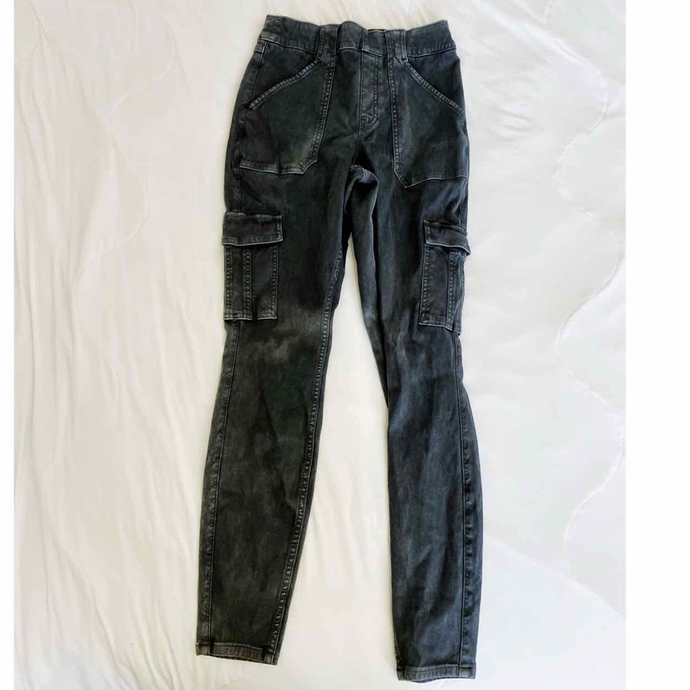 SPANX | Women's Cargo Skinny Jeans - Black